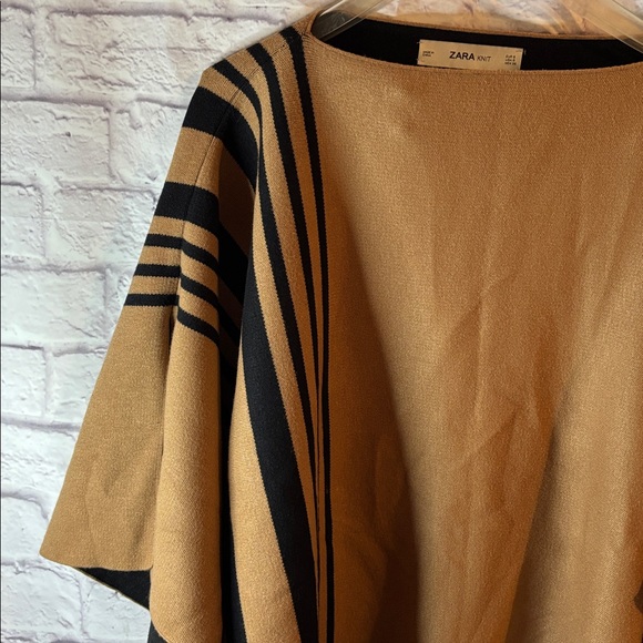 🔵Zara Tan and Black Knit Poncho - Picture 12 of 13
